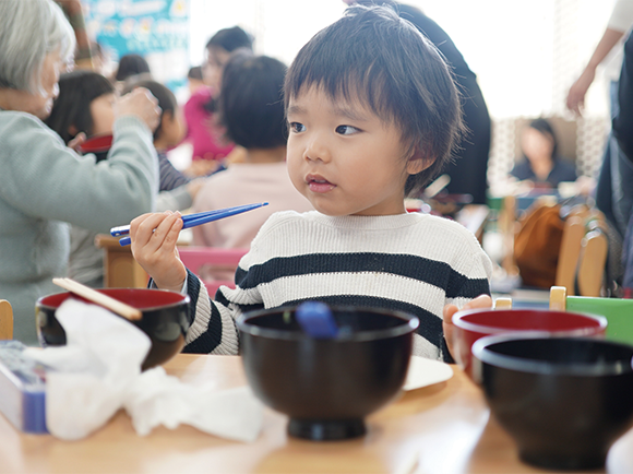 子ども食堂え〜し〜ぴ〜キッチン